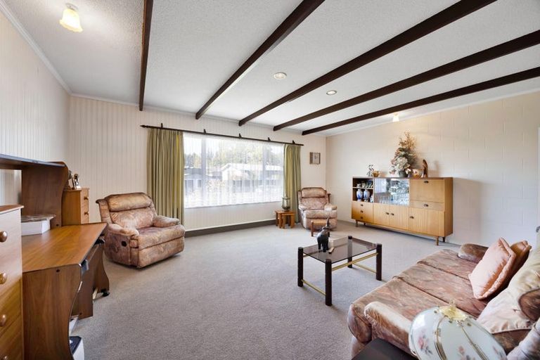 Photo of property in 29 Ngahere Street, Inglewood, 4330