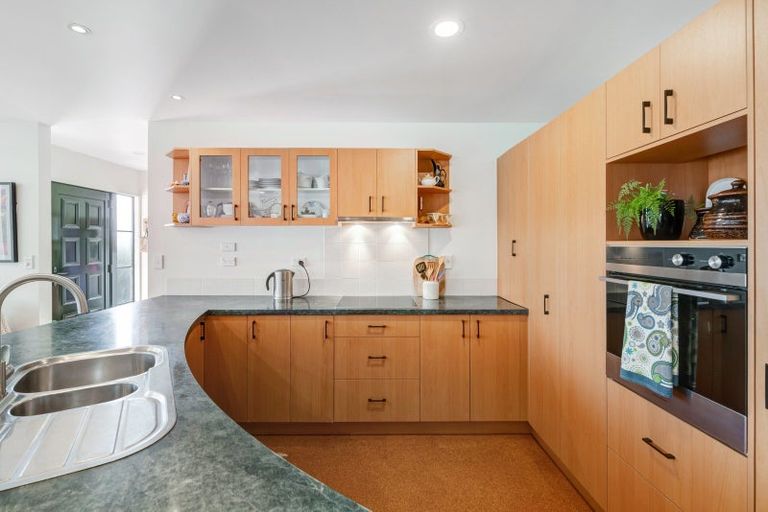 Photo of property in 59 Motutapu Avenue, Manly, Whangaparaoa, 0930