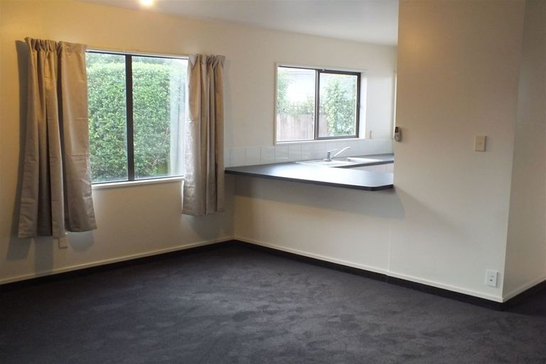 Photo of property in 2/10 Dilworth Street, Riccarton, Christchurch, 8011