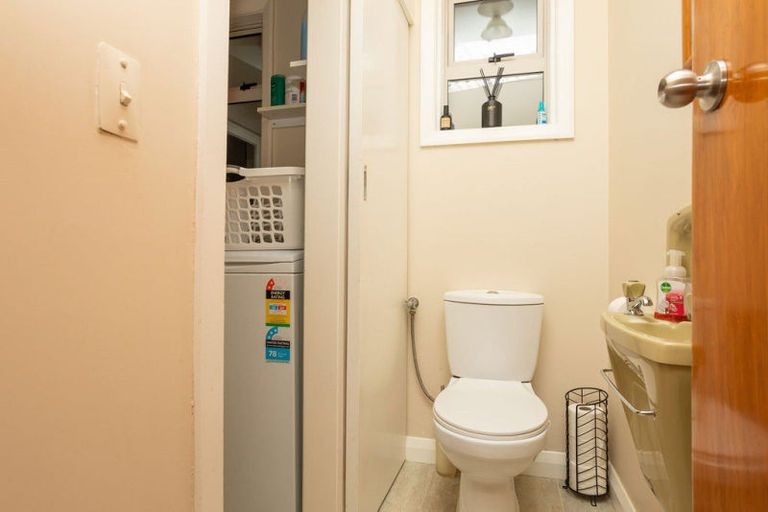 Photo of property in 80 Trafalgar Street, Dannevirke, 4930