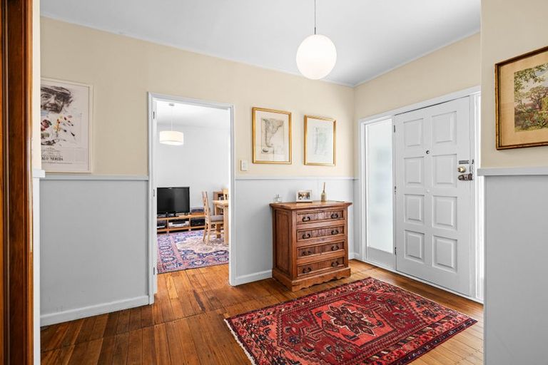 Photo of property in 1 Barclays Road, Little River, 7591