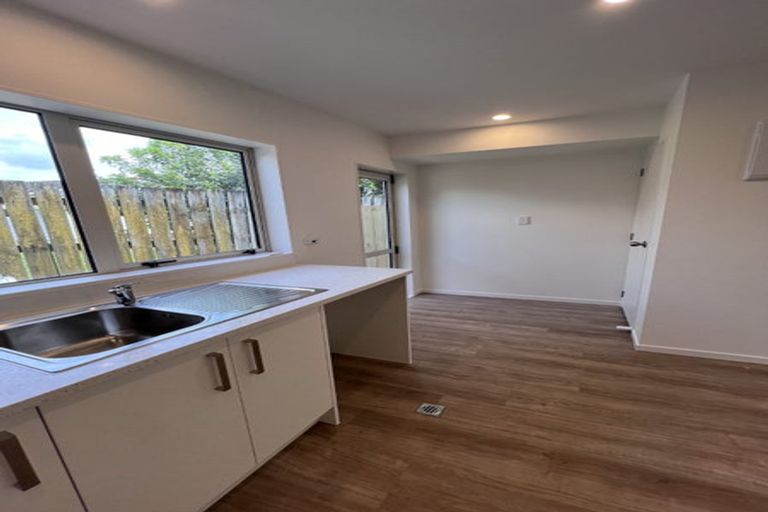 Photo of property in 7 Sheralee Place, Bucklands Beach, Auckland, 2014