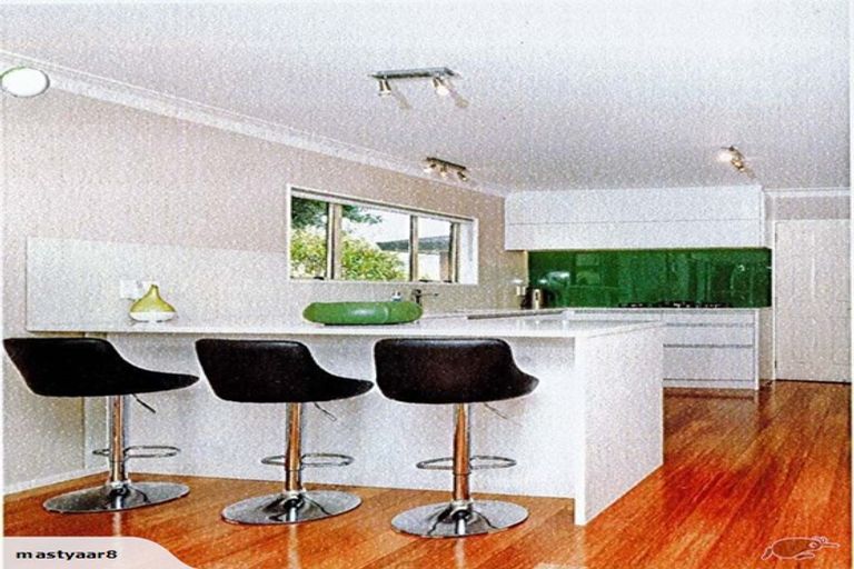 Photo of property in 67 Riverhead Road, Kumeu, 0810