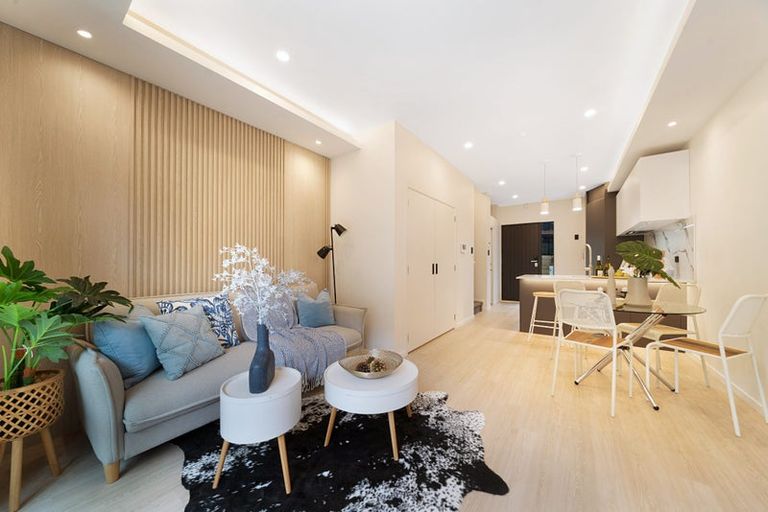 Photo of property in 9/52 Newington Road, Henderson, Auckland, 0612