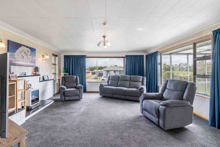 Photo of property in 19 White Street, Newfield, Invercargill, 9812