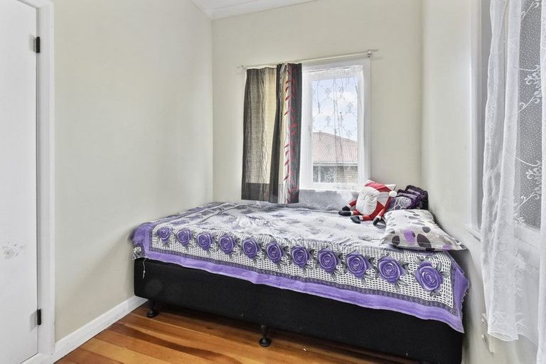 Photo of property in 3 Overton Road, Papatoetoe, Auckland, 2025