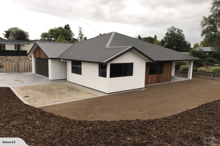 Photo of property in 30a Byron Street, Leamington, Cambridge, 3432