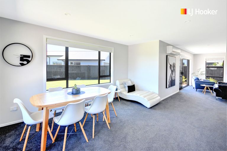 Photo of property in 9 Kinloch Place, Mosgiel, 9024