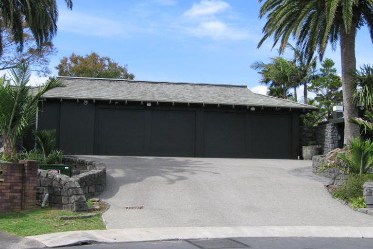 Photo of property in 21 Red Bluff Rise, Campbells Bay, Auckland, 0630