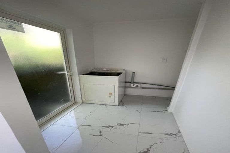 Photo of property in 1/14 Beatrice Avenue, Hillcrest, Auckland, 0627