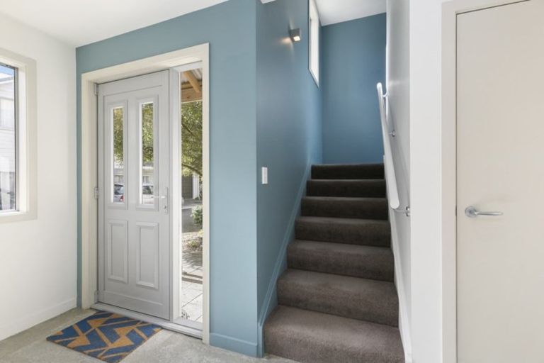 Photo of property in 58g Woodland Road, Johnsonville, Wellington, 6037