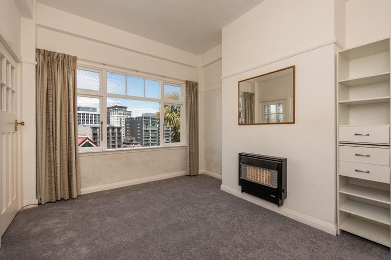 Photo of property in 21af1 Talavera Terrace, Kelburn, Wellington, 6012