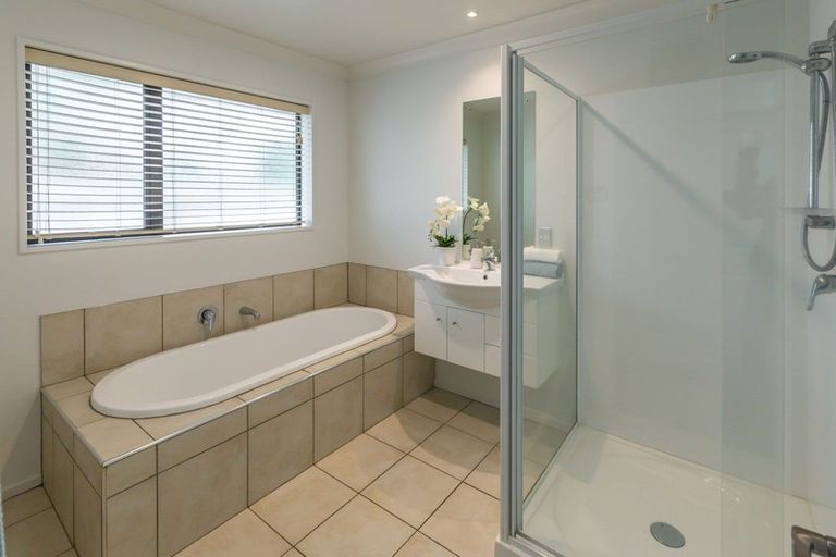 Photo of property in 93 Overbury Crescent, Rolleston, 7614