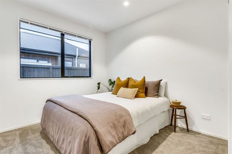 Photo of property in 12 Muirhill Street, Halswell, Christchurch, 8025