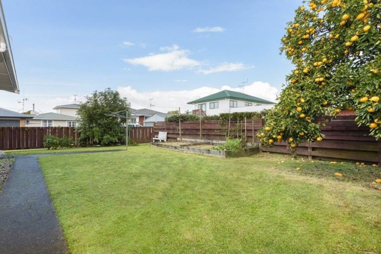 Photo of property in 3 Keilor Road, Otumoetai, Tauranga, 3110