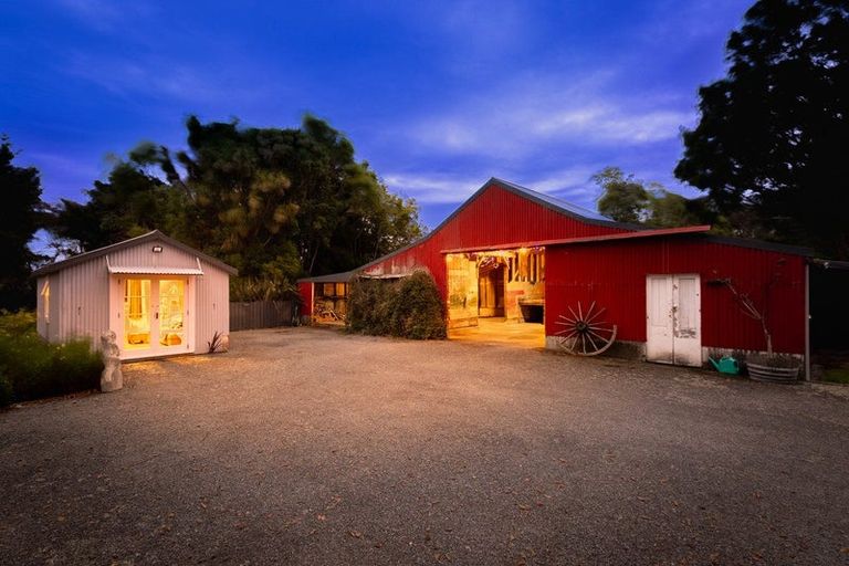 Photo of property in 46 School Road, Te Horo, Otaki, 5582