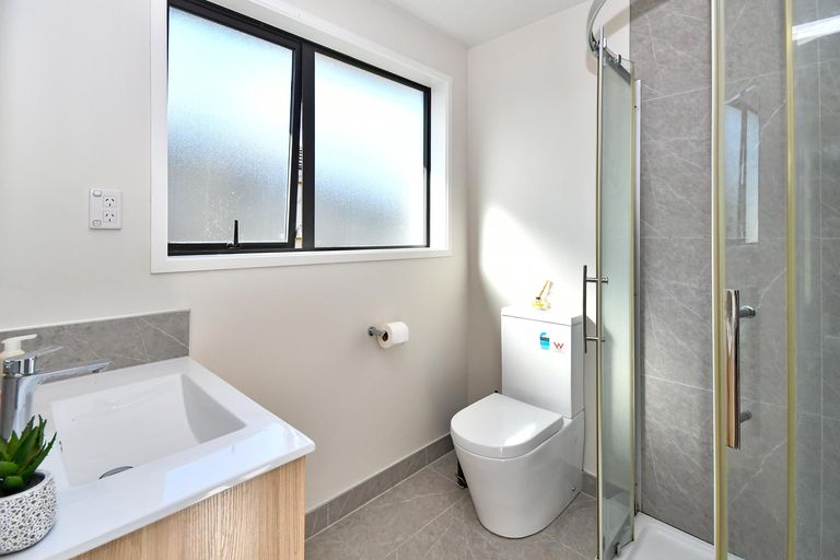 Photo of property in 24 Taepu Road, Pukekohe, 2120