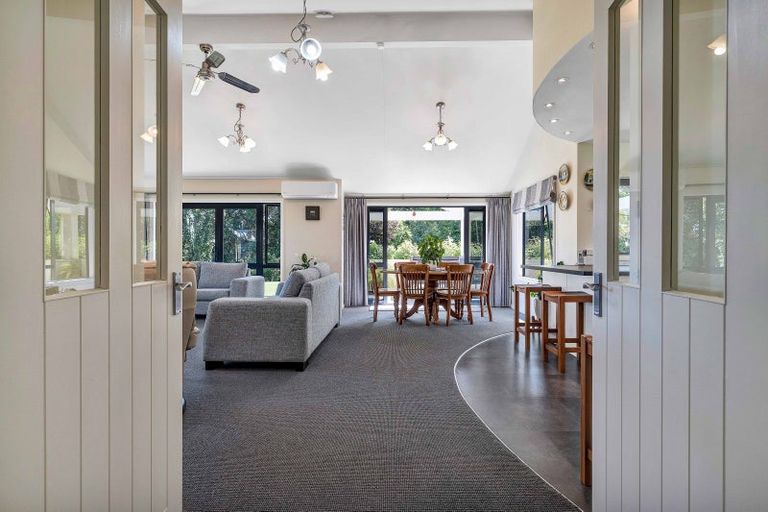 Photo of property in 12c Takiroa Street, Urenui, 4375