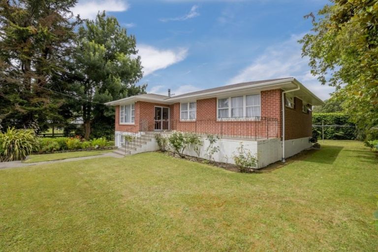 Photo of property in 361 Arapaepae Road, Levin, 5571
