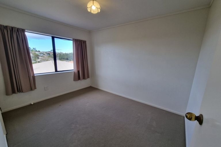 Photo of property in 6 Tern Place, Unsworth Heights, Auckland, 0632