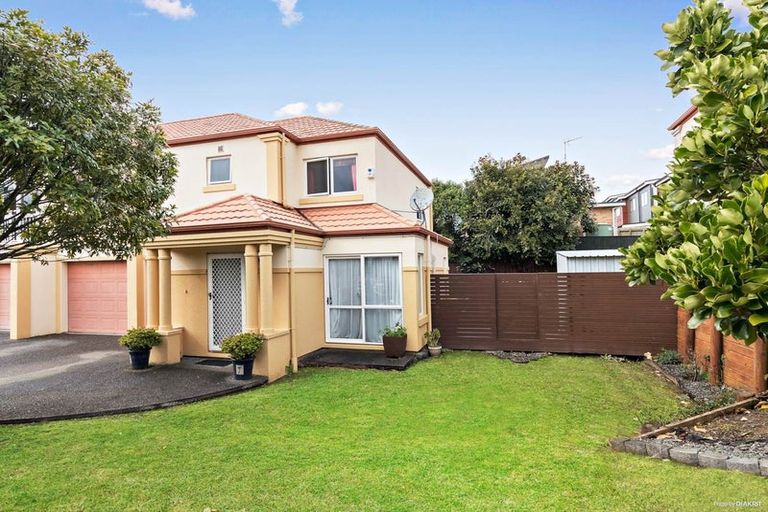 Photo of property in 9 Bickleigh Grove, New Lynn, Auckland, 0600