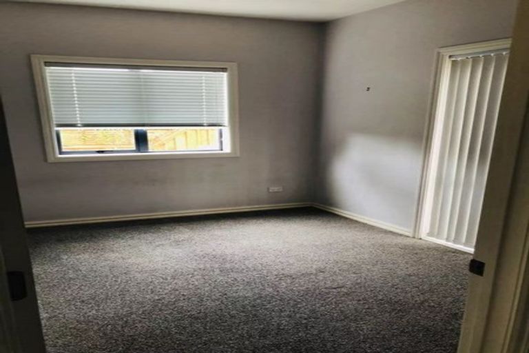 Photo of property in 1c Moore Street, Hillcrest, Auckland, 0627