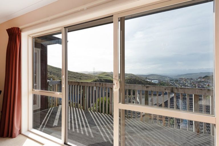 Photo of property in 26 Comber Place, Johnsonville, Wellington, 6037