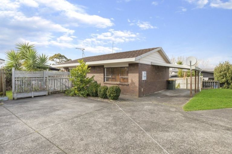 Photo of property in 9b Gatland Road, Rosehill, Papakura, 2113