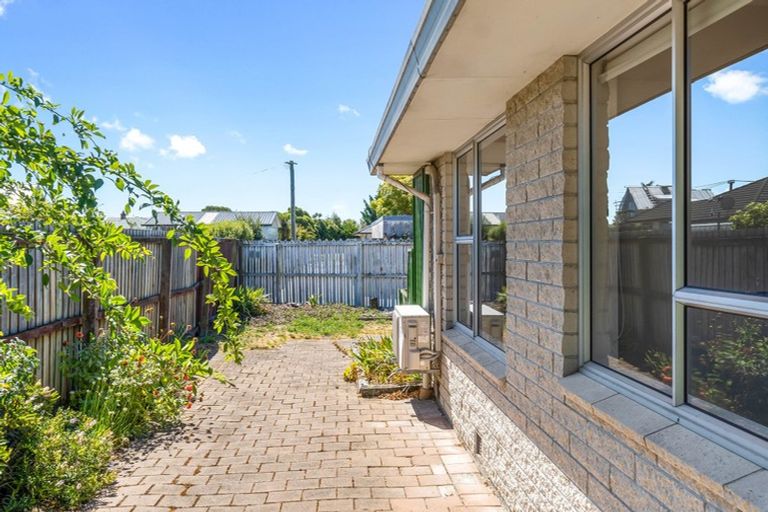 Photo of property in 1/63a Vivian Street, Burwood, Christchurch, 8083