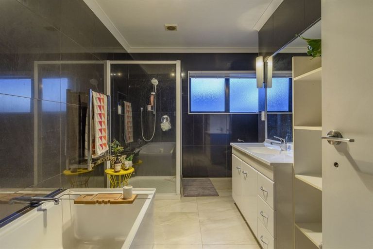 Photo of property in 96a Milton Road, Otumoetai, Tauranga, 3110