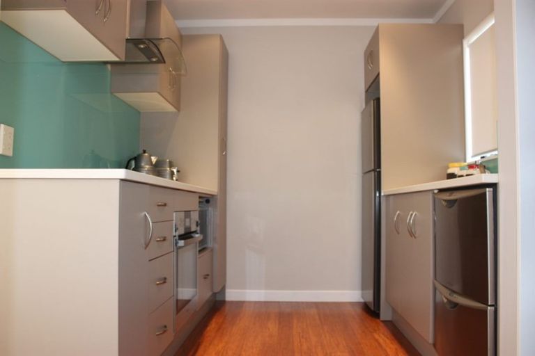 Photo of property in 42 Anne Mclean Drive, Bayview, Auckland, 0629