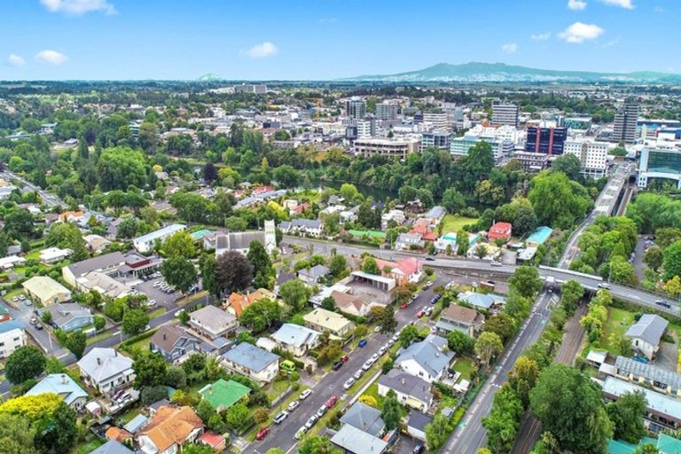 Photo of property in 13 Myrtle Street, Hamilton East, Hamilton, 3216