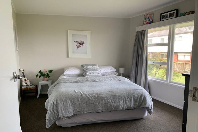 Photo of property in 1/4 Dewsbury Terrace, Castor Bay, Auckland, 0620