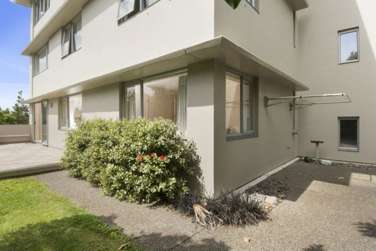 Photo of property in 4/15 Sixth Avenue, Tauranga, 3110