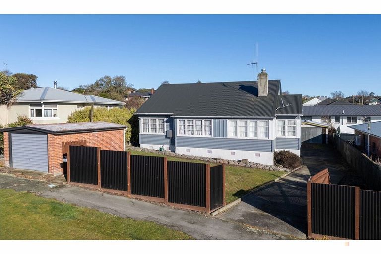Photo of property in 18 Argyle Street, Marchwiel, Timaru, 7910