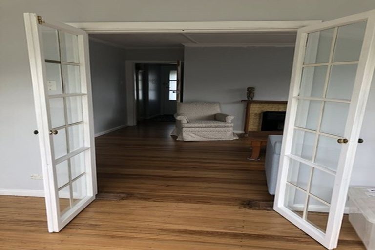 Photo of property in 4 Mclean Street, Oamaru North, Oamaru, 9400