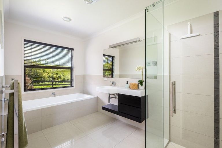 Photo of property in 1058 Mangorei Road, Mangorei, New Plymouth, 4371