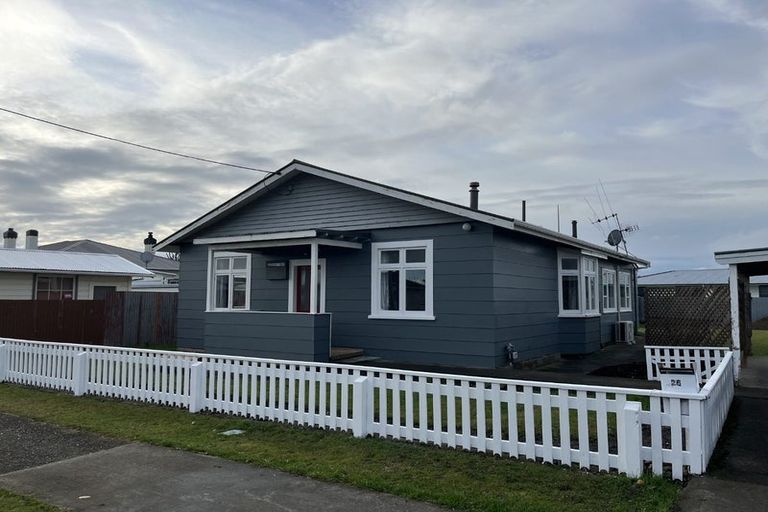 Photo of property in 26 Mako Mako Road, Levin, 5510