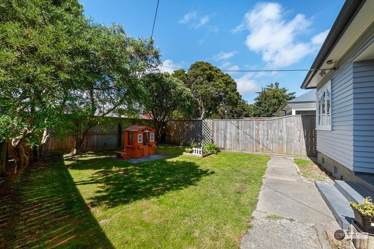 Photo of property in 3 Scanlan Street, Avalon, Lower Hutt, 5011