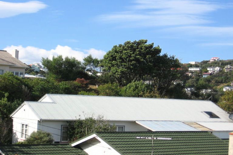 Photo of property in 120 Tauhinu Road, Miramar, Wellington, 6022