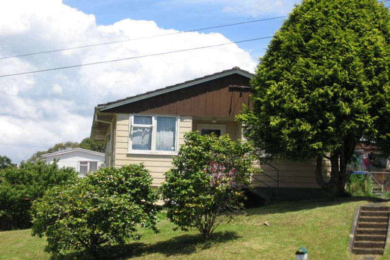 Photo of property in 4 Shoreham Street, Avondale, Auckland, 0600