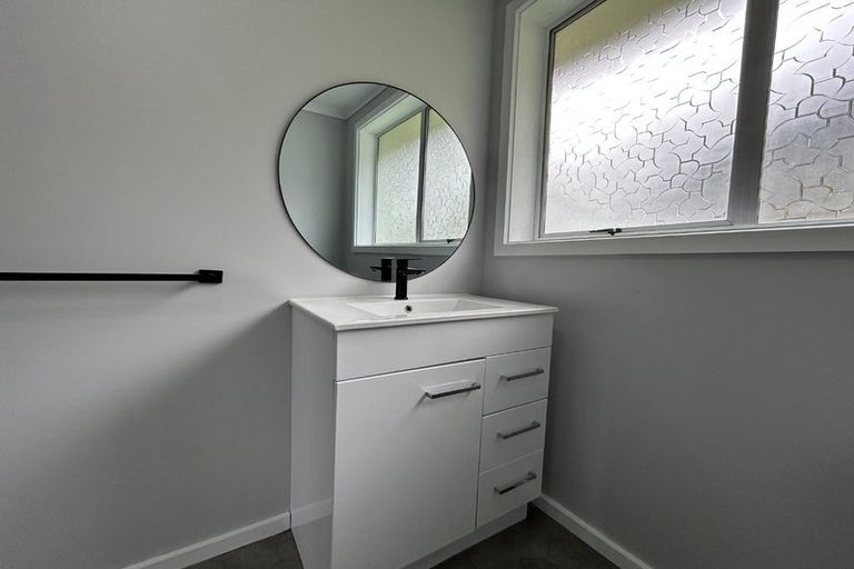 Photo of property in 16 Mawhera Street, Dobson, Greymouth, 7805