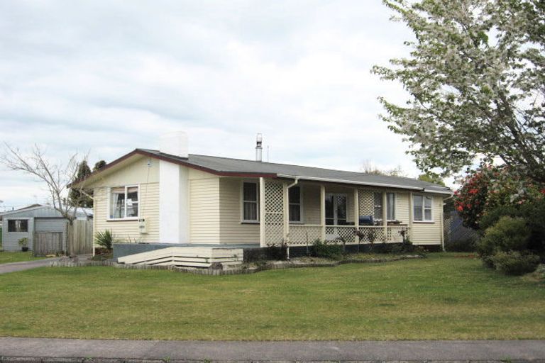 Photo of property in 44 Konene Street, Utuhina, Rotorua, 3015