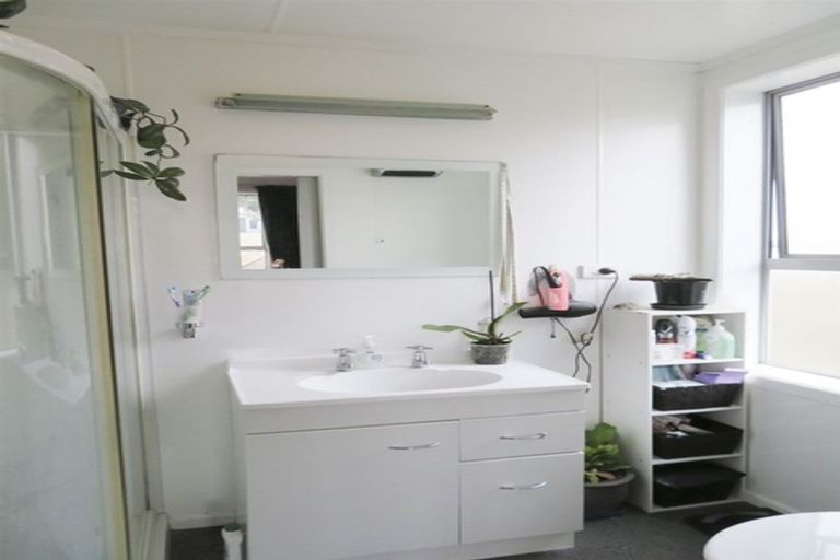 Photo of property in 16 Joseph Street, Gore, 9710