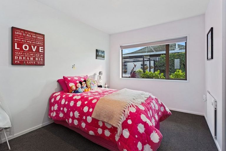 Photo of property in 41 Kimberley Street, Casebrook, Christchurch, 8051