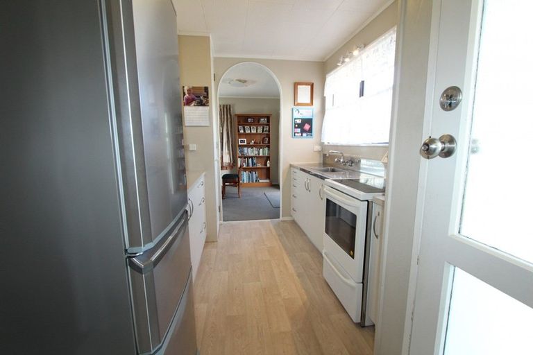 Photo of property in 6 Wairoa Place, Tokoroa, 3420