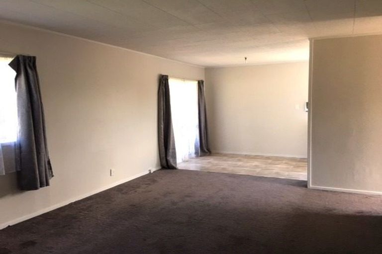 Photo of property in 115 Finlayson Avenue, Clendon Park, Auckland, 2103