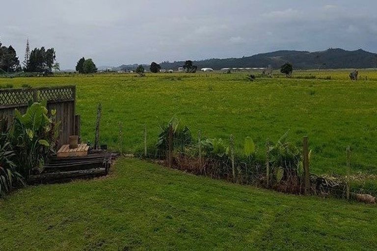 Photo of property in 212 Parkhurst Road, Parakai, 0830