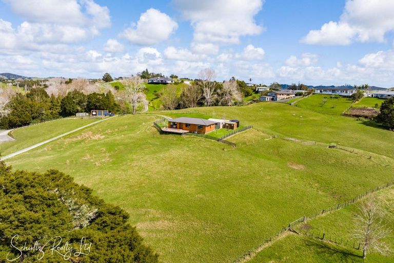 Photo of property in 31-33 Nikau Lane, Maungaturoto, 0520