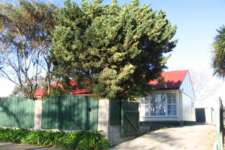 Photo of property in 95 Apollo Parade, Milson, Palmerston North, 4414